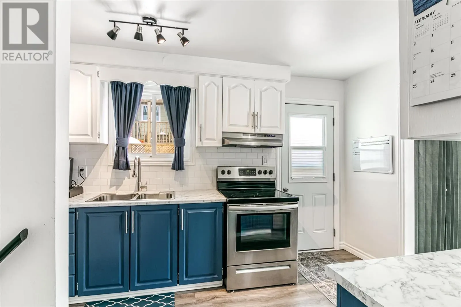 168B Ottawa AVE