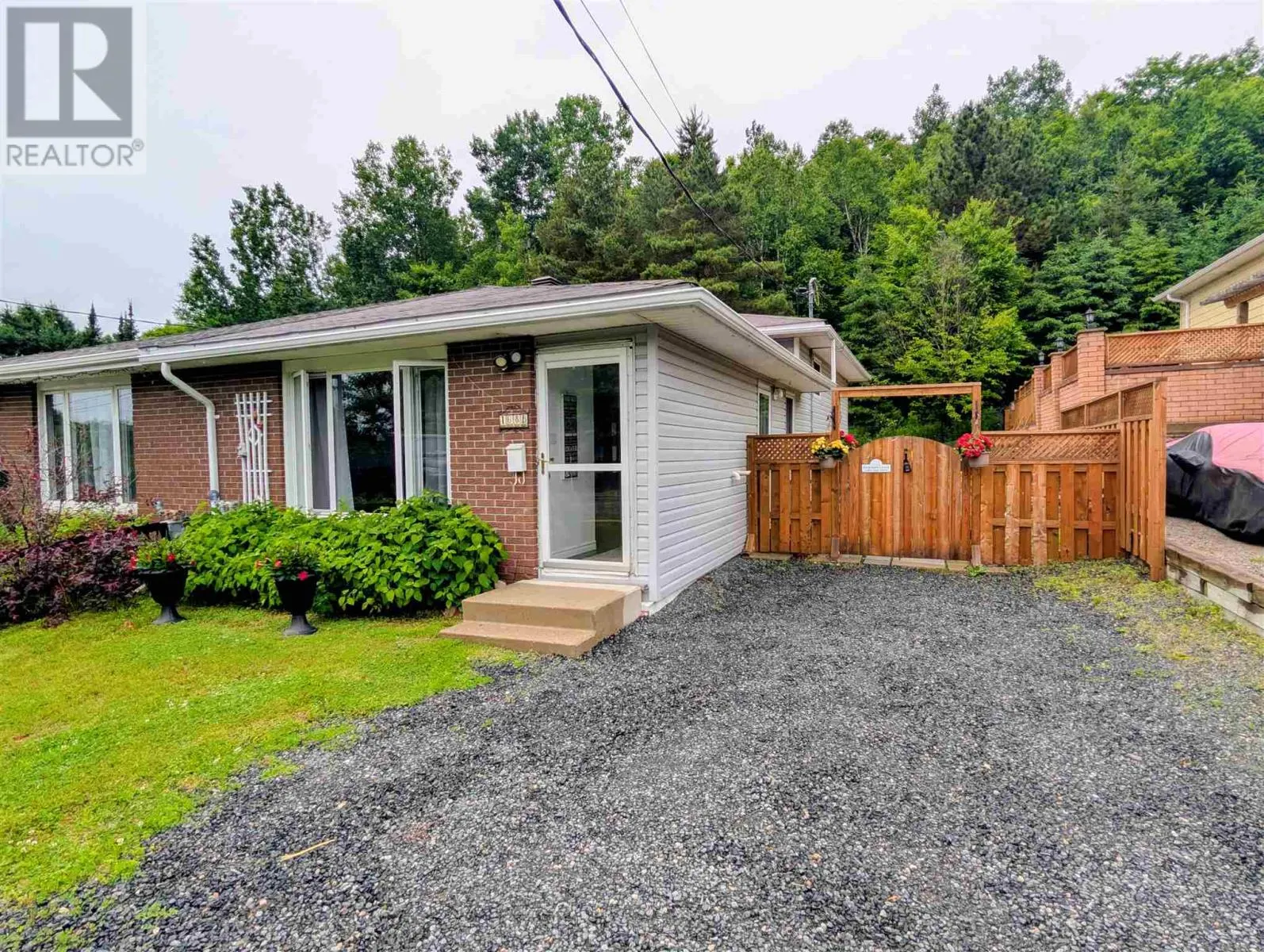168B Ottawa AVE