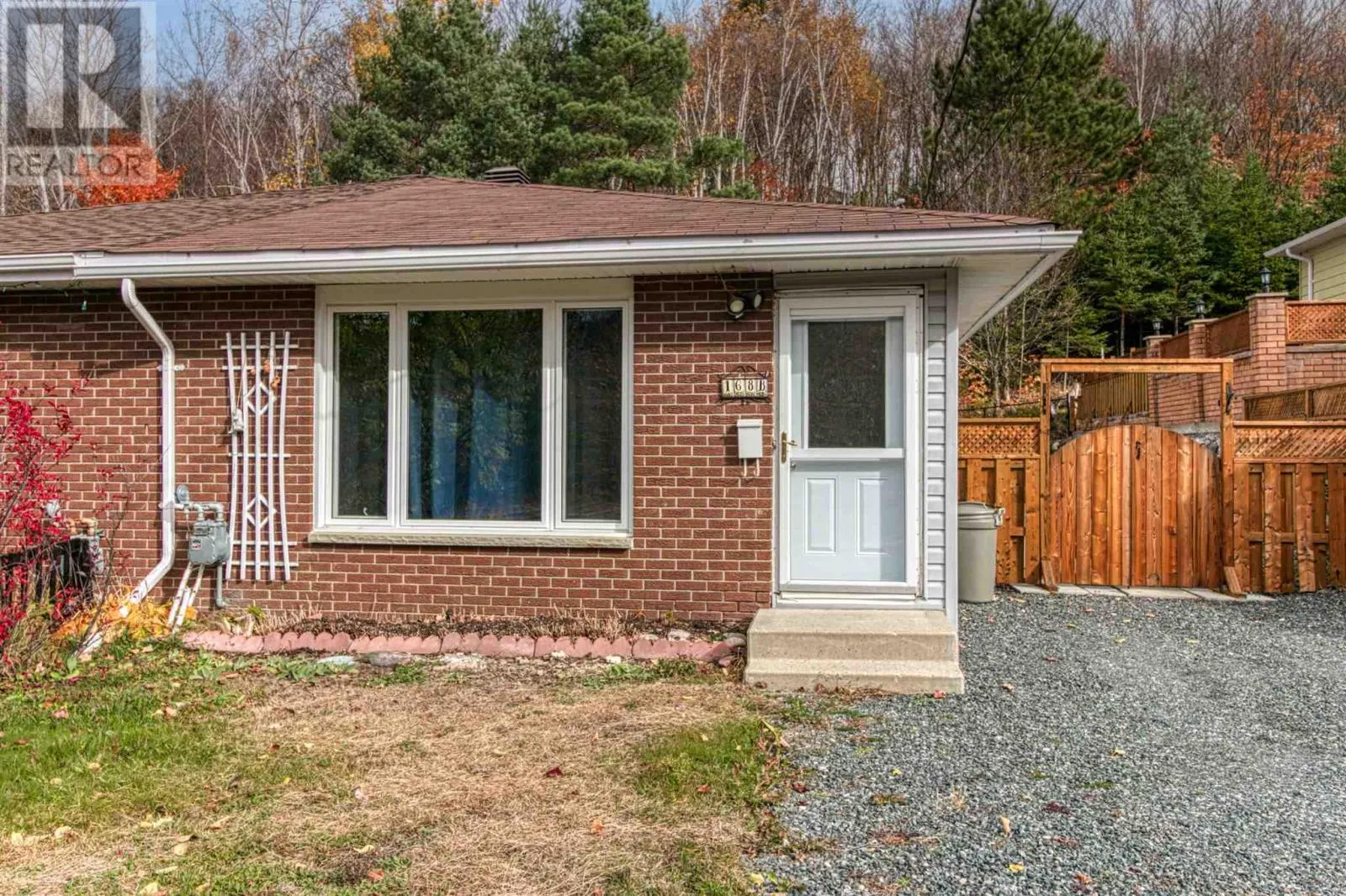 168B Ottawa AVE