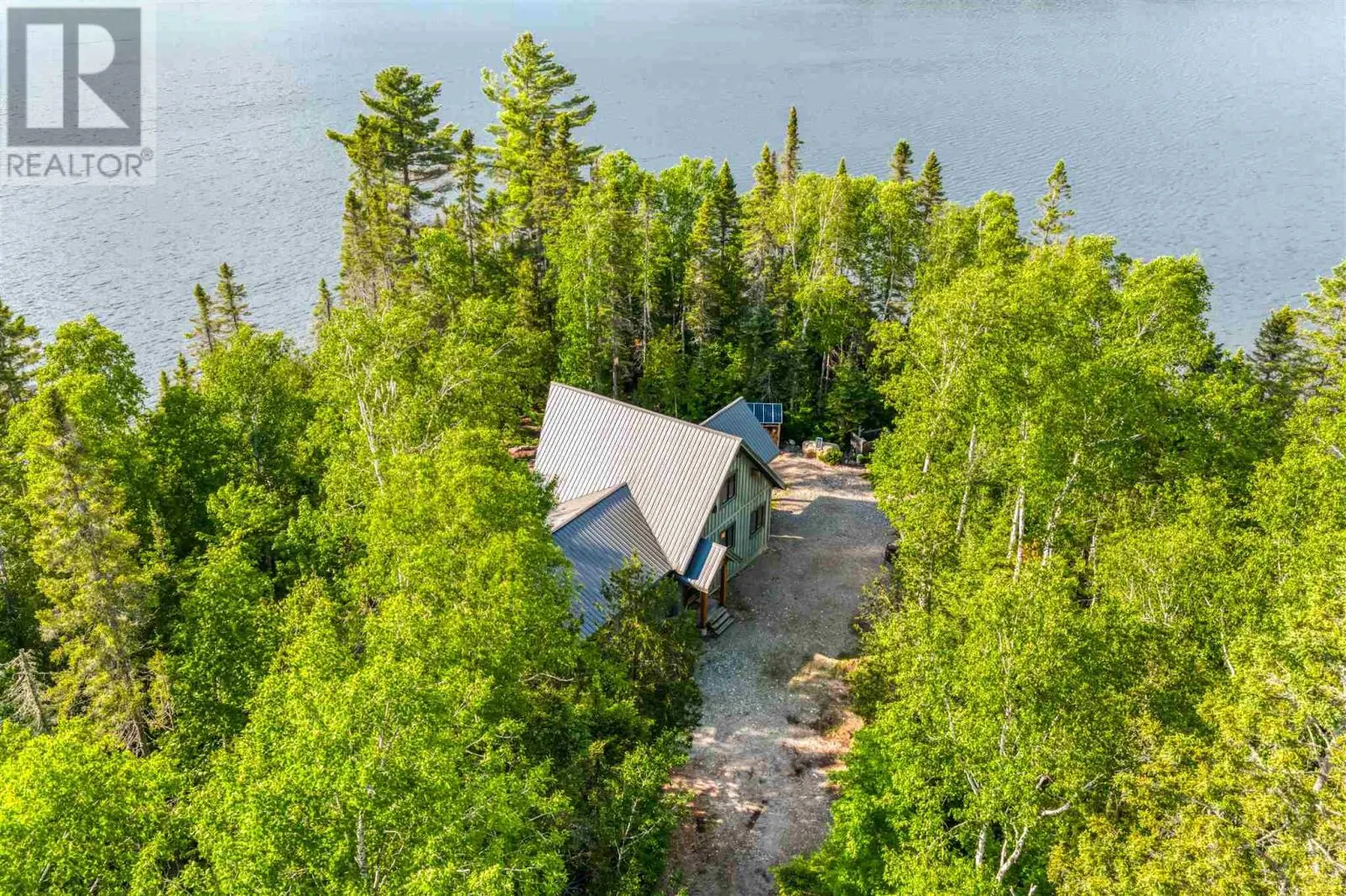 1456 Dunlop Shores RD