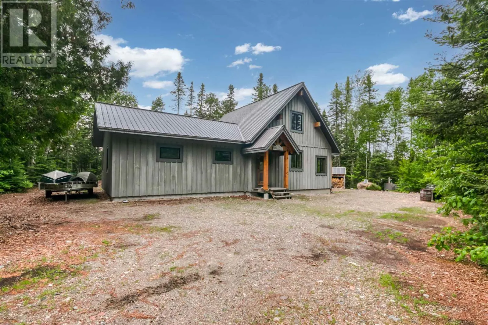 1456 Dunlop Shores RD