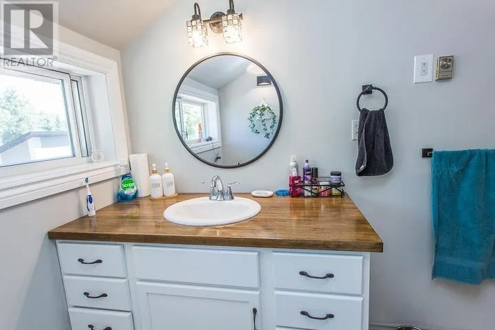 2750 Canoe Point RD|St. Joseph Township