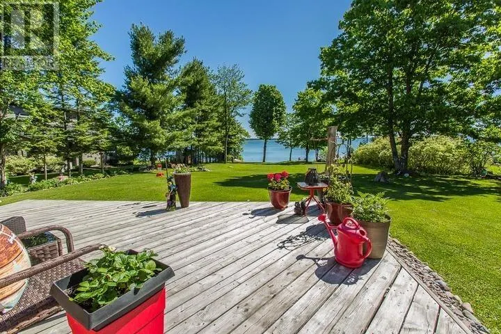 2750 Canoe Point RD|St. Joseph Township