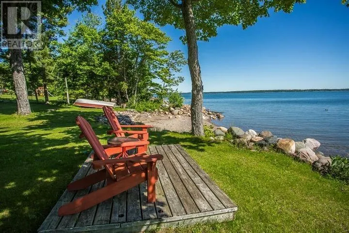 2750 Canoe Point RD|St. Joseph Township