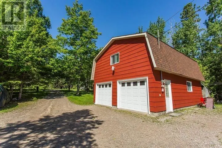 2750 Canoe Point RD|St. Joseph Township