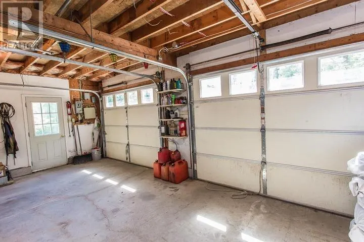 2750 Canoe Point RD|St. Joseph Township