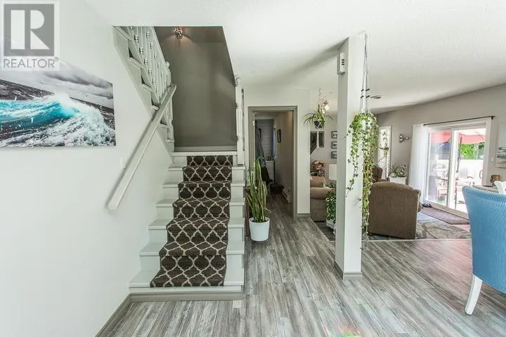 2750 Canoe Point RD|St. Joseph Township