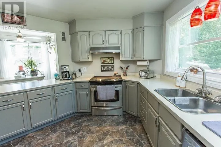 2750 Canoe Point RD|St. Joseph Township