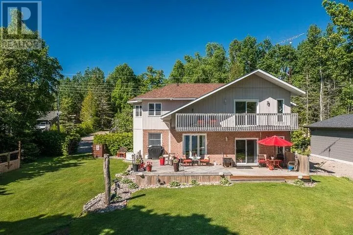 2750 Canoe Point RD|St. Joseph Township