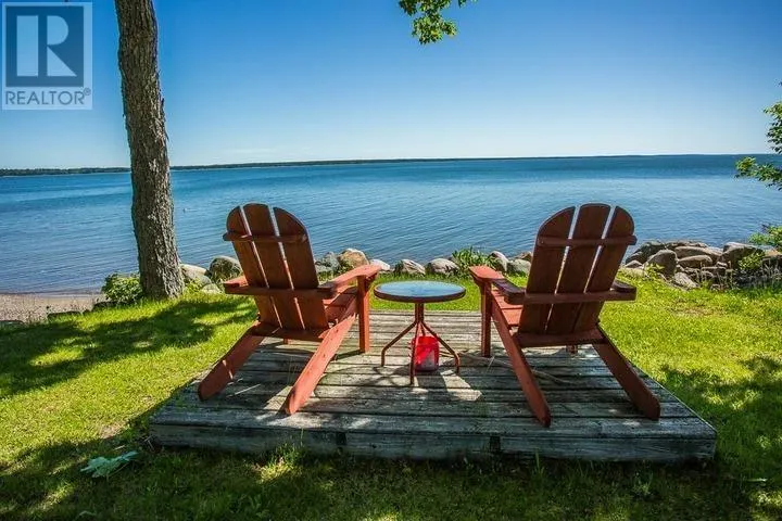 2750 Canoe Point RD|St. Joseph Township