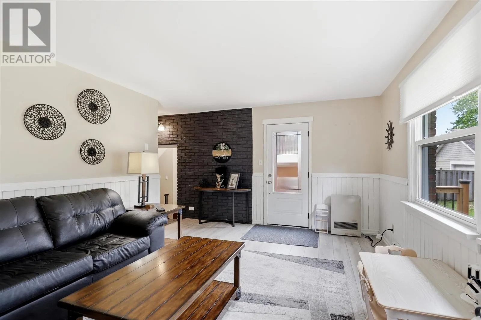 309 Whitney AVE