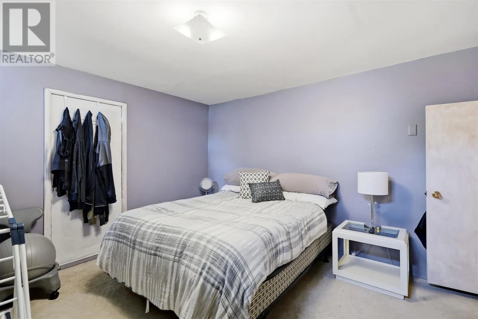 309 Whitney AVE