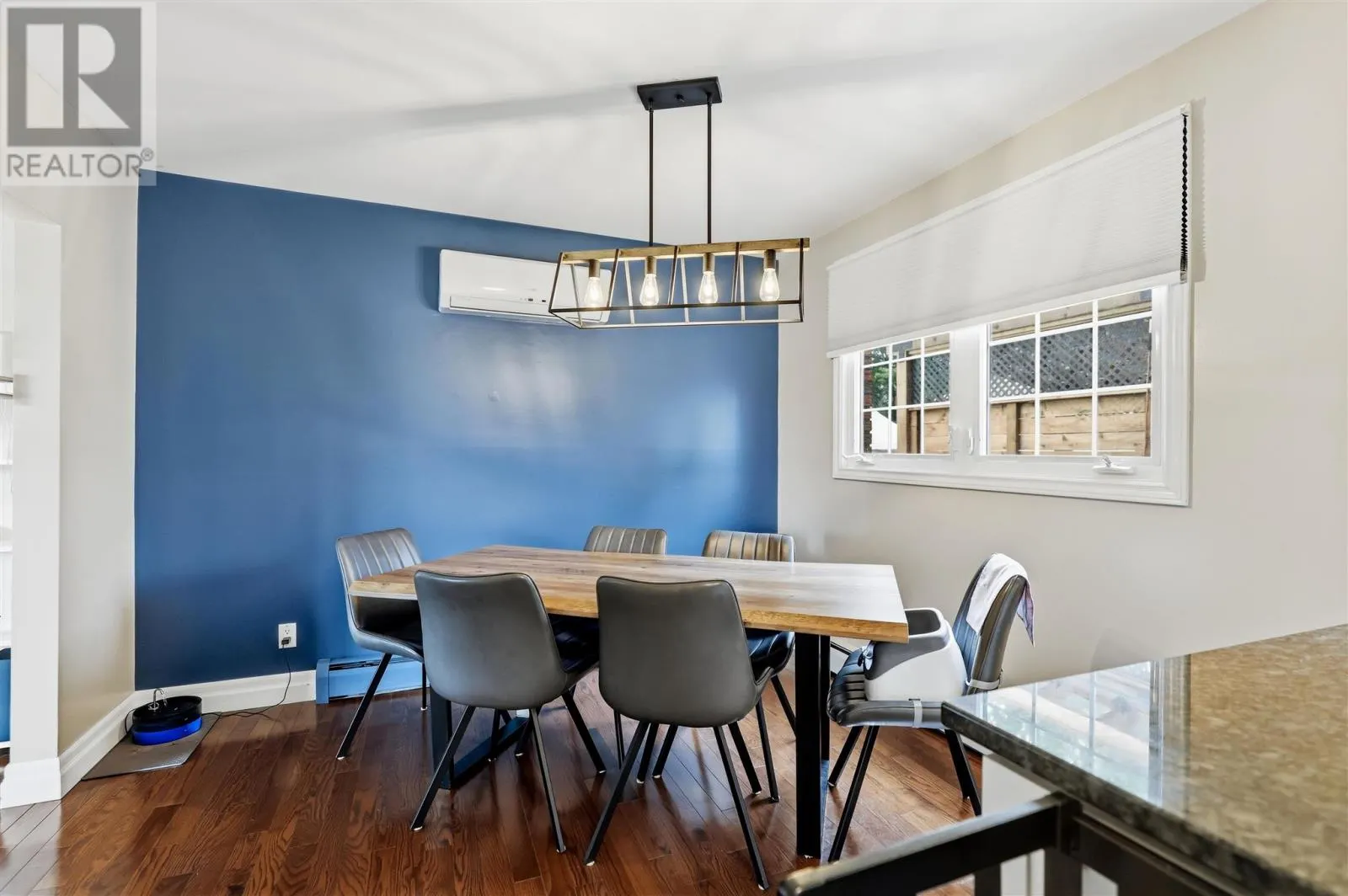 309 Whitney AVE