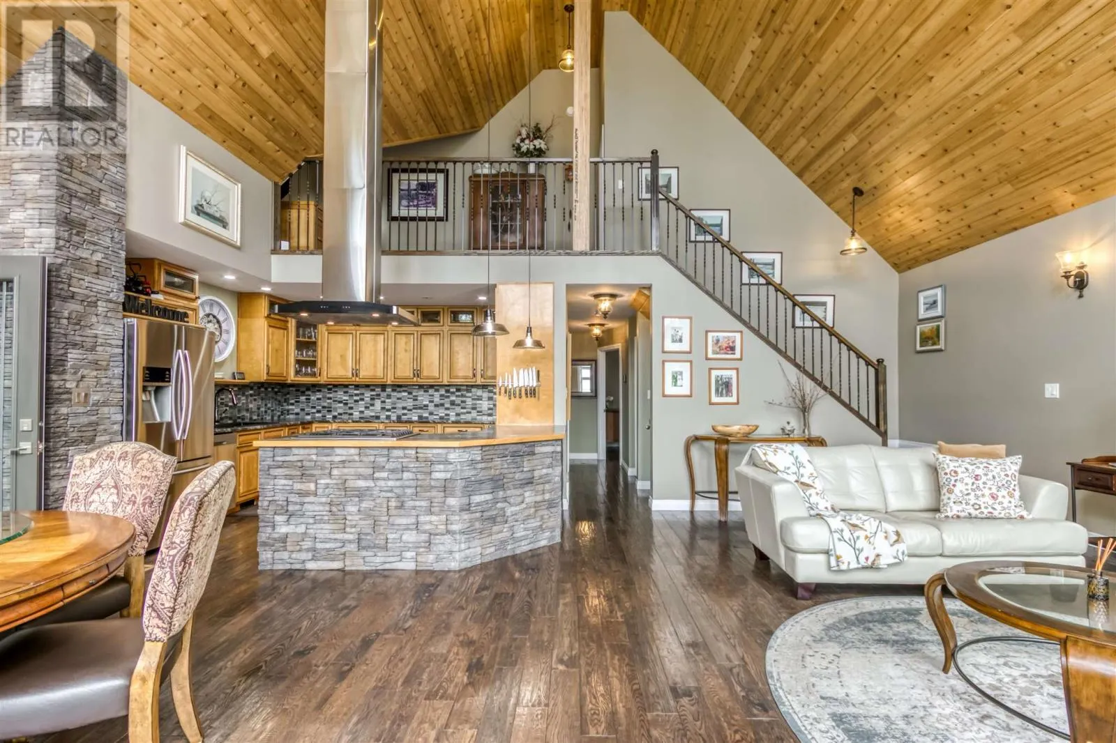 1314 Dunlop Shores RD