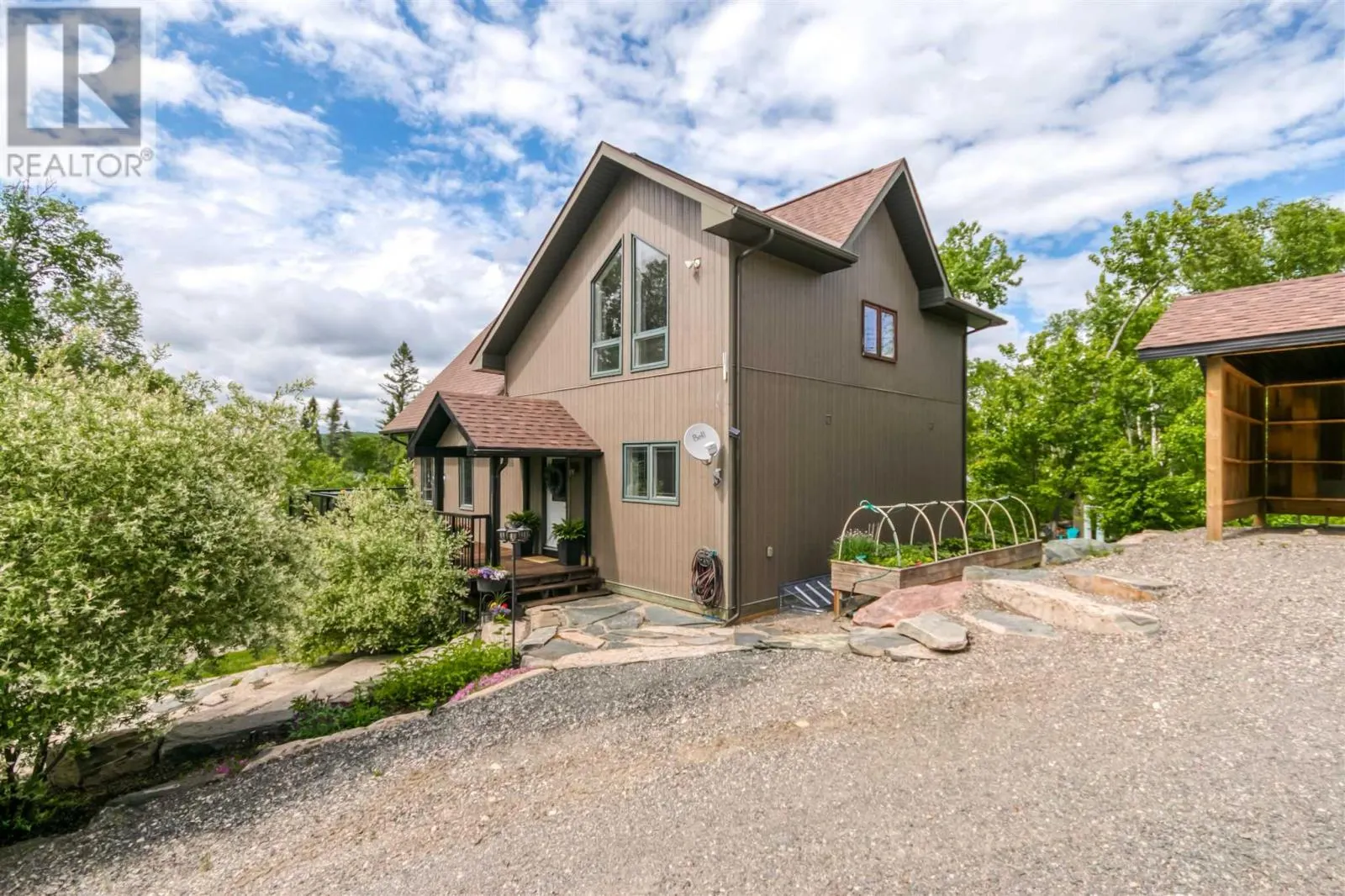 1314 Dunlop Shores RD