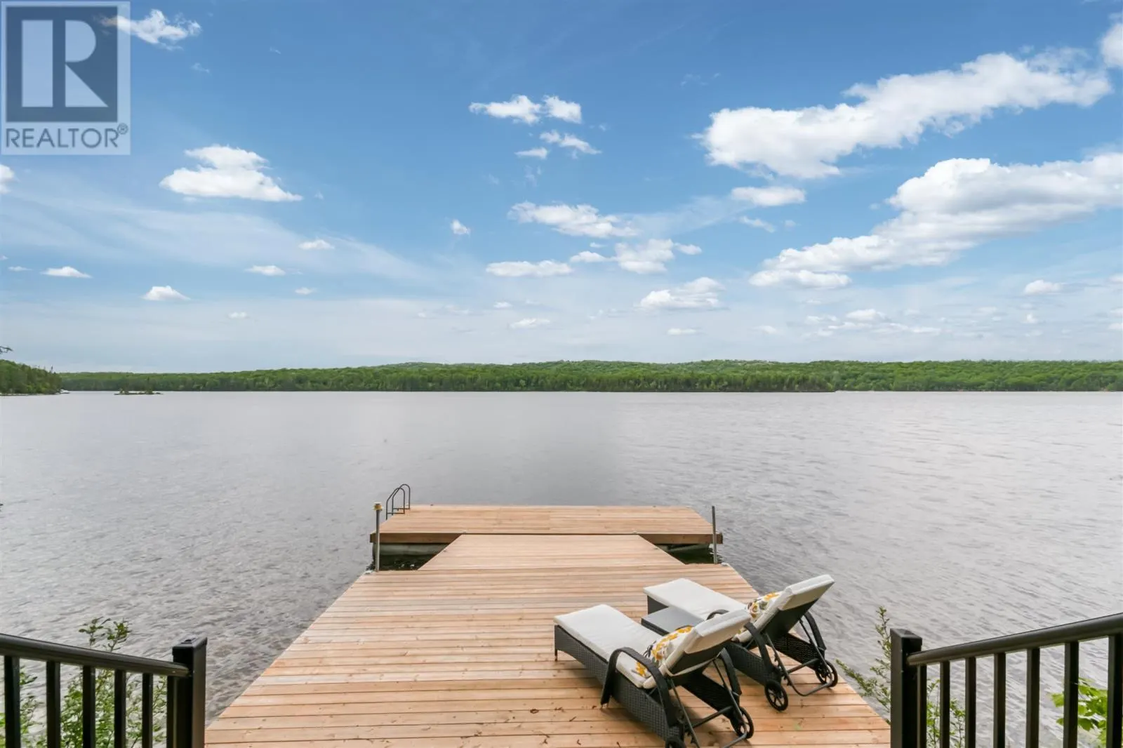 1314 Dunlop Shores RD