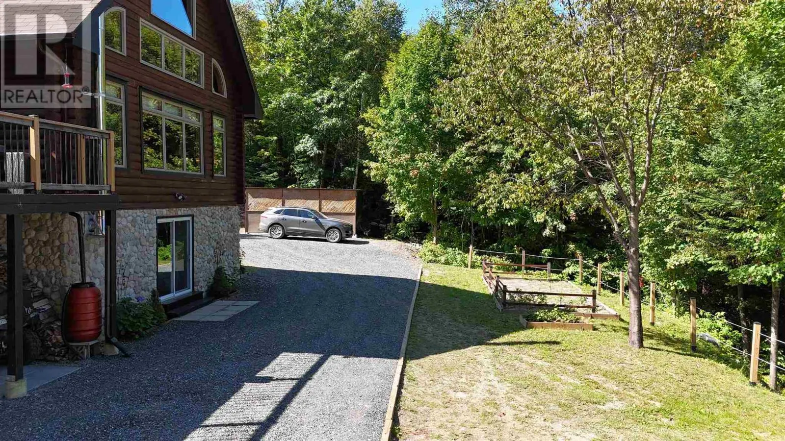 6 Quirke LN