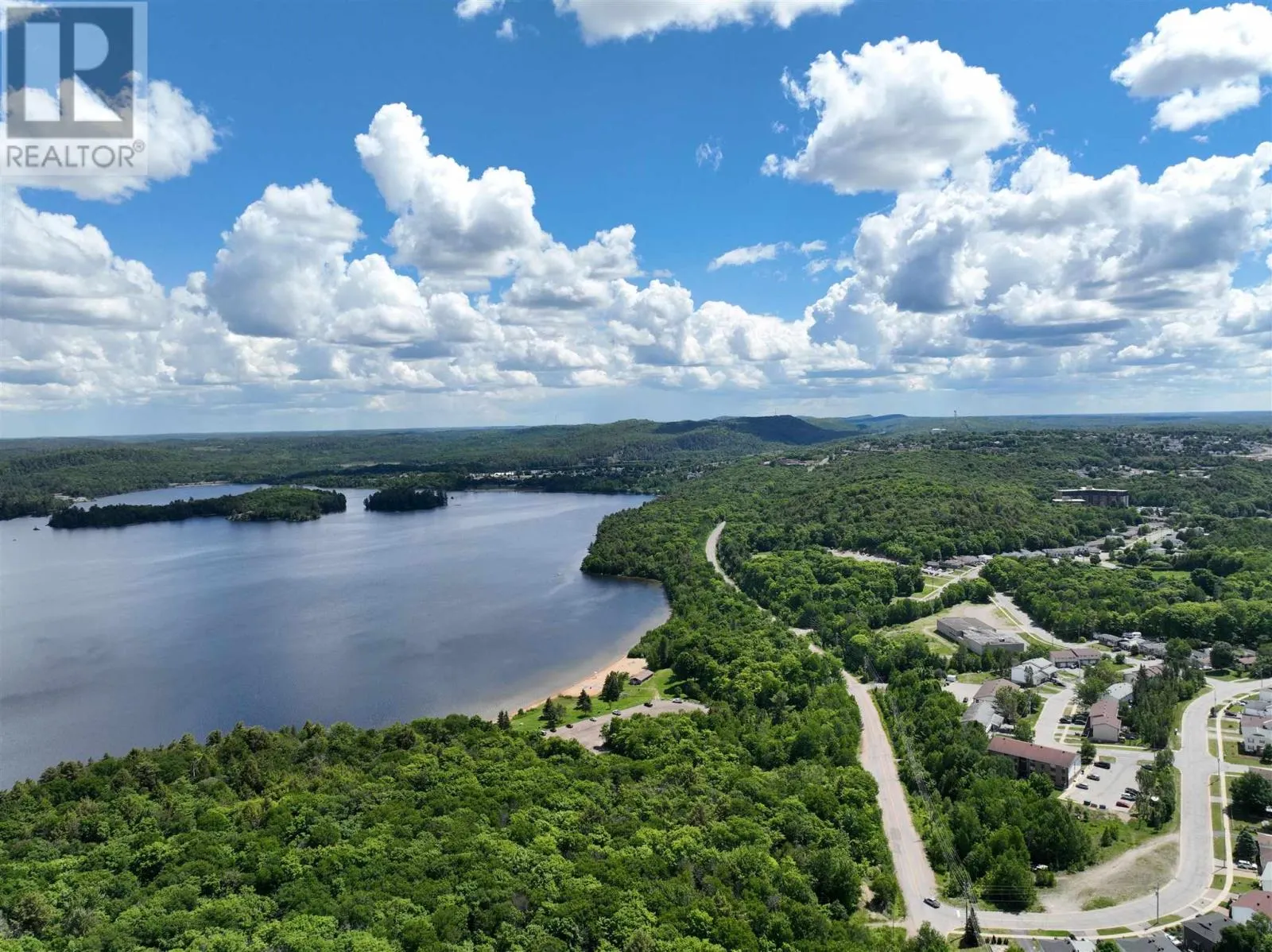 Spine RD|Plan 1M587 Lot Township of Gunterman