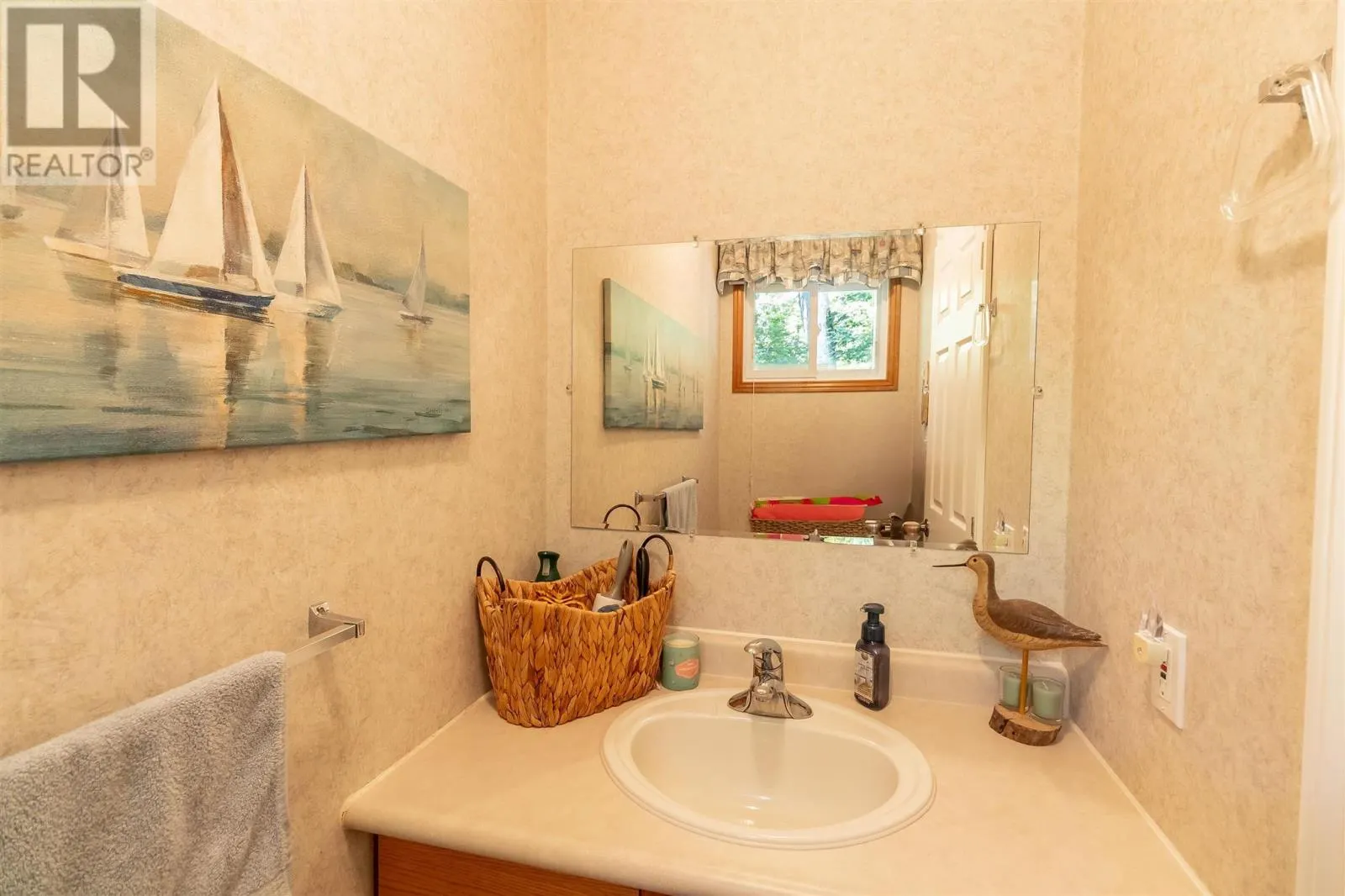 279 Nils Bay RD