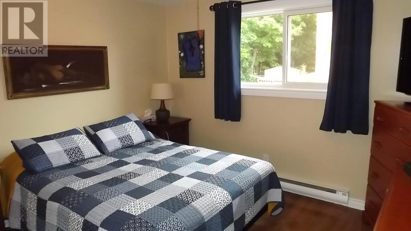 31 Mississauga AVE