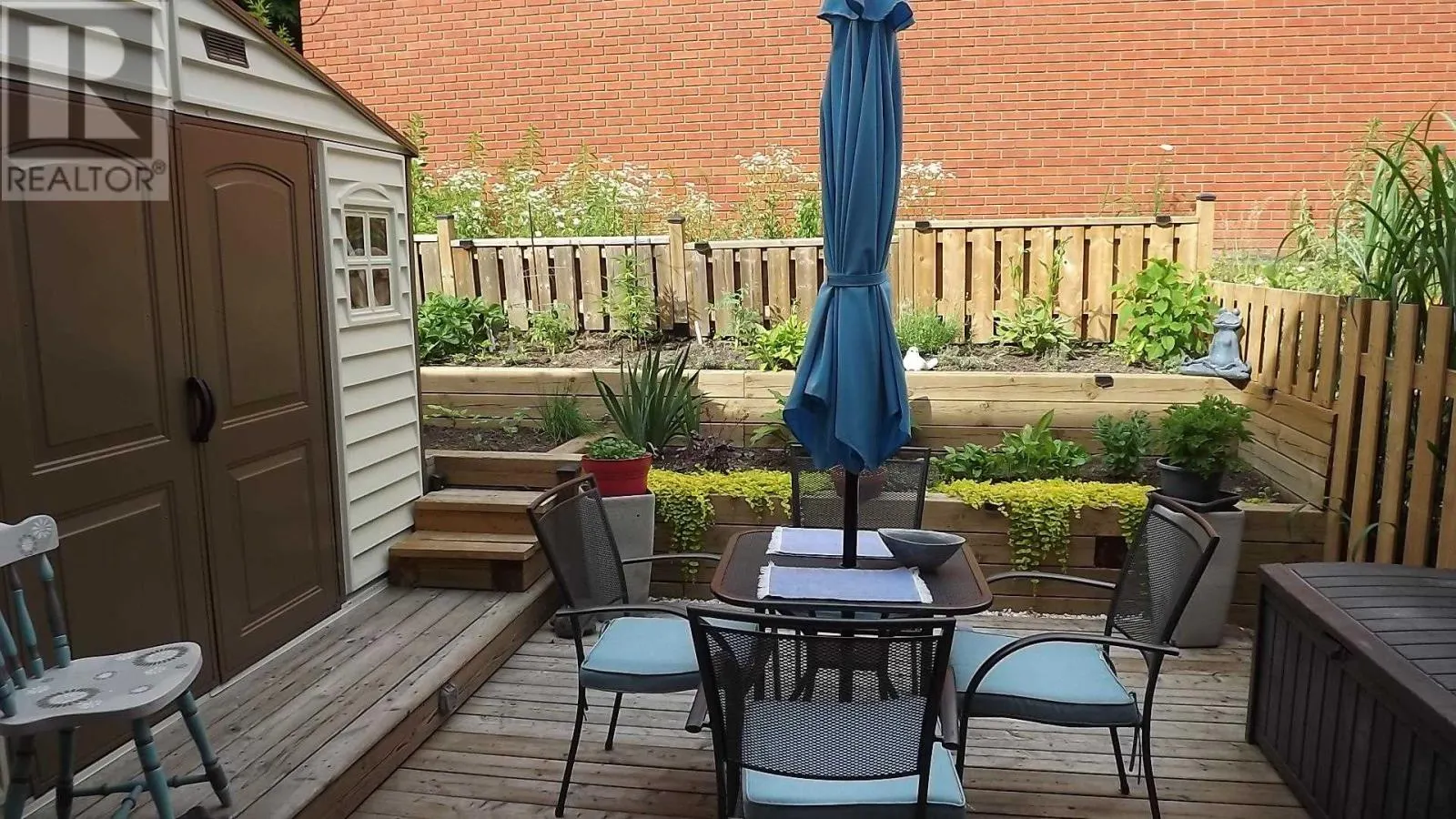 31 Mississauga AVE