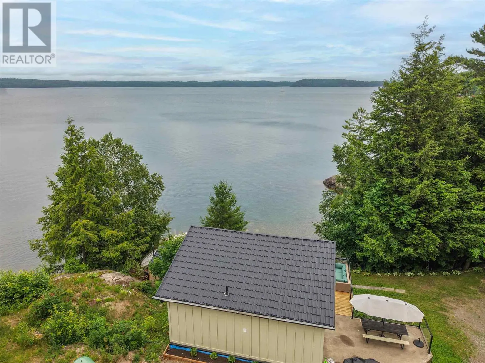 133 Cressey RD