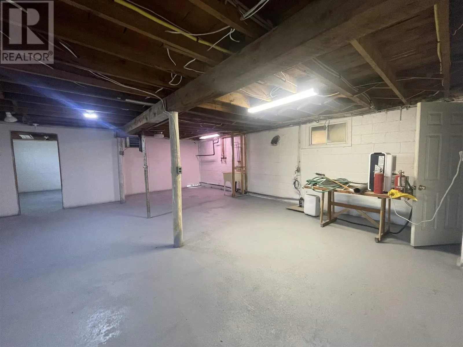 40 Frances ST