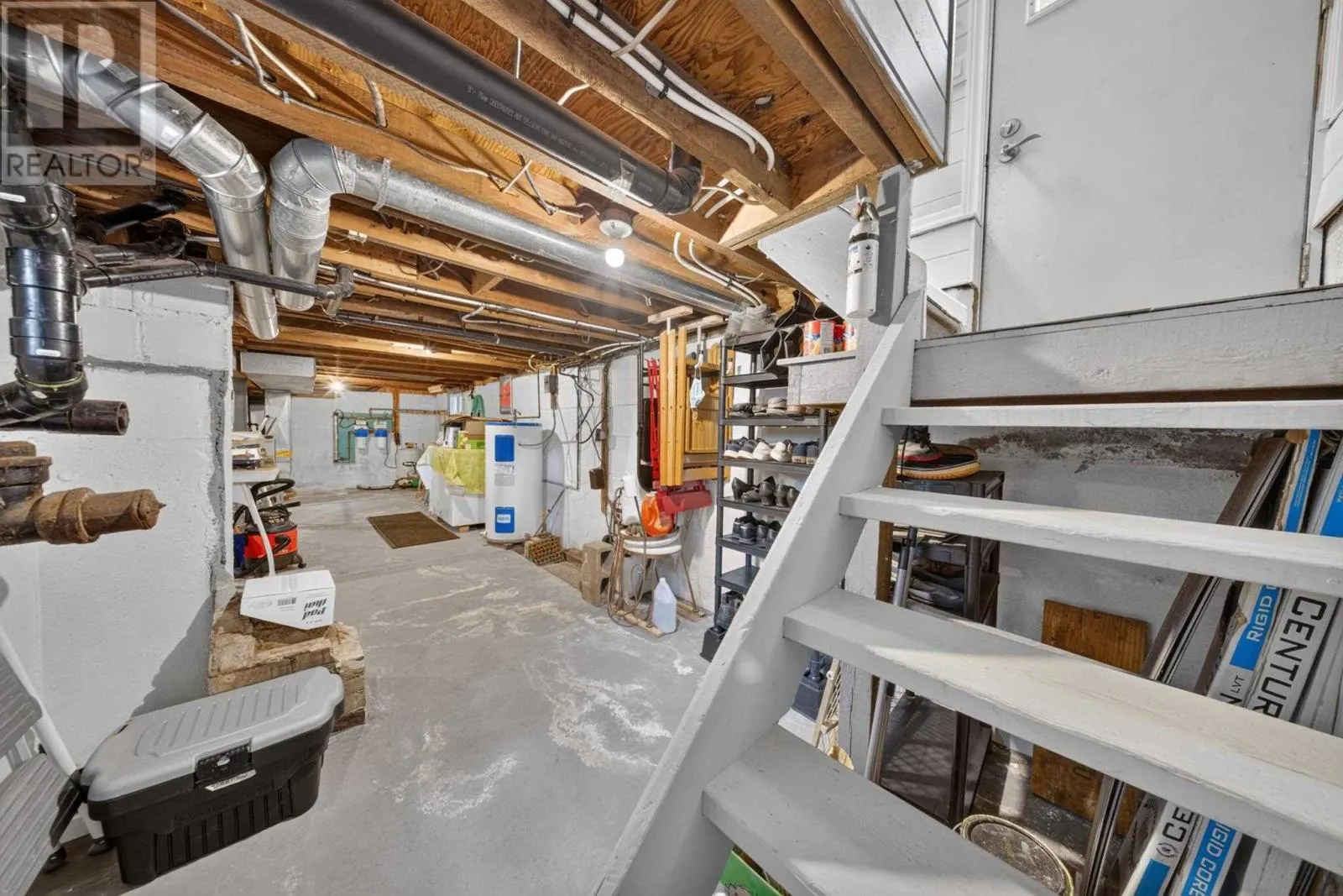 30 Rooley LN