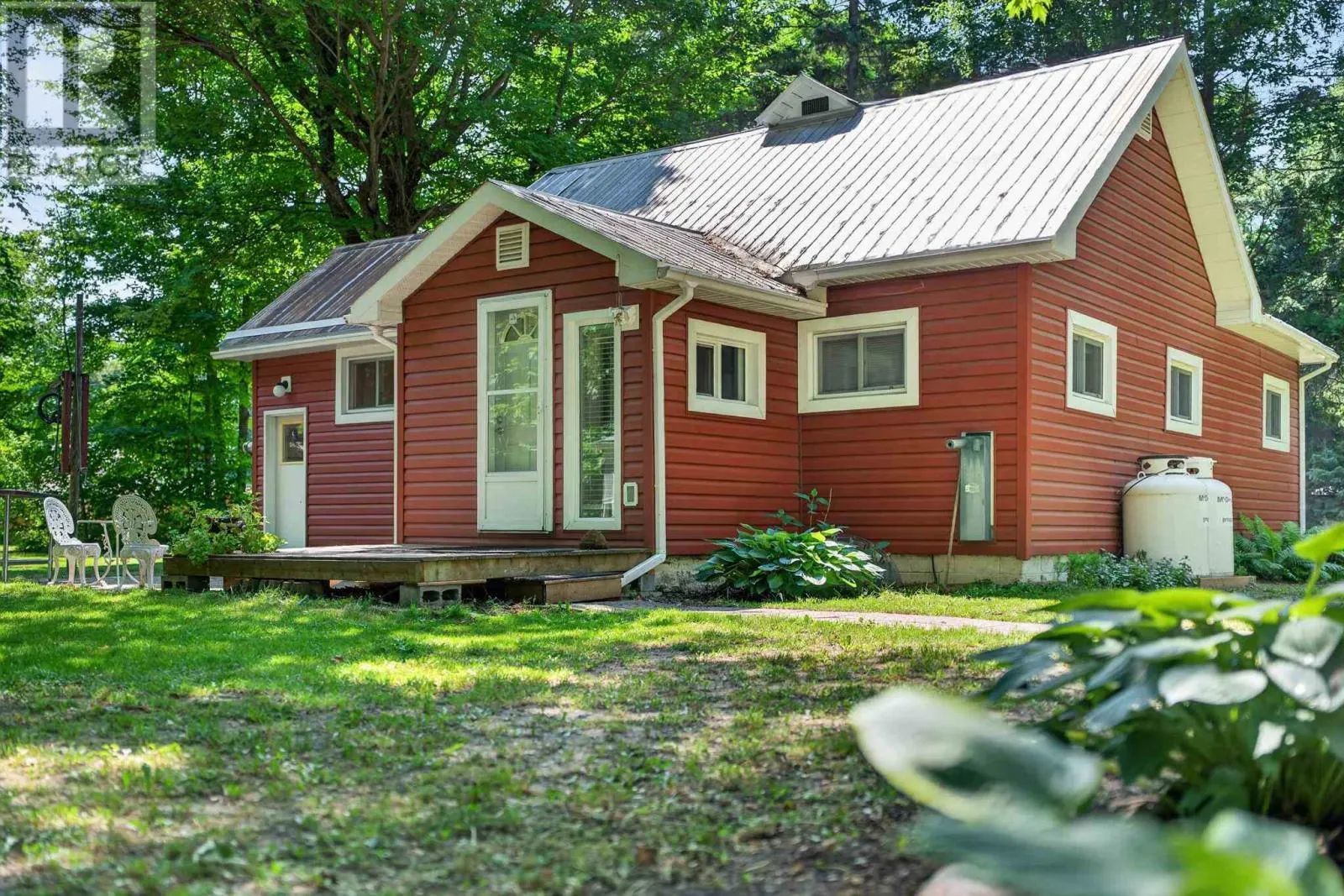30 Rooley LN