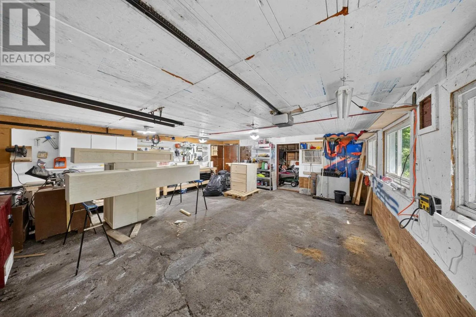 30 Rooley LN