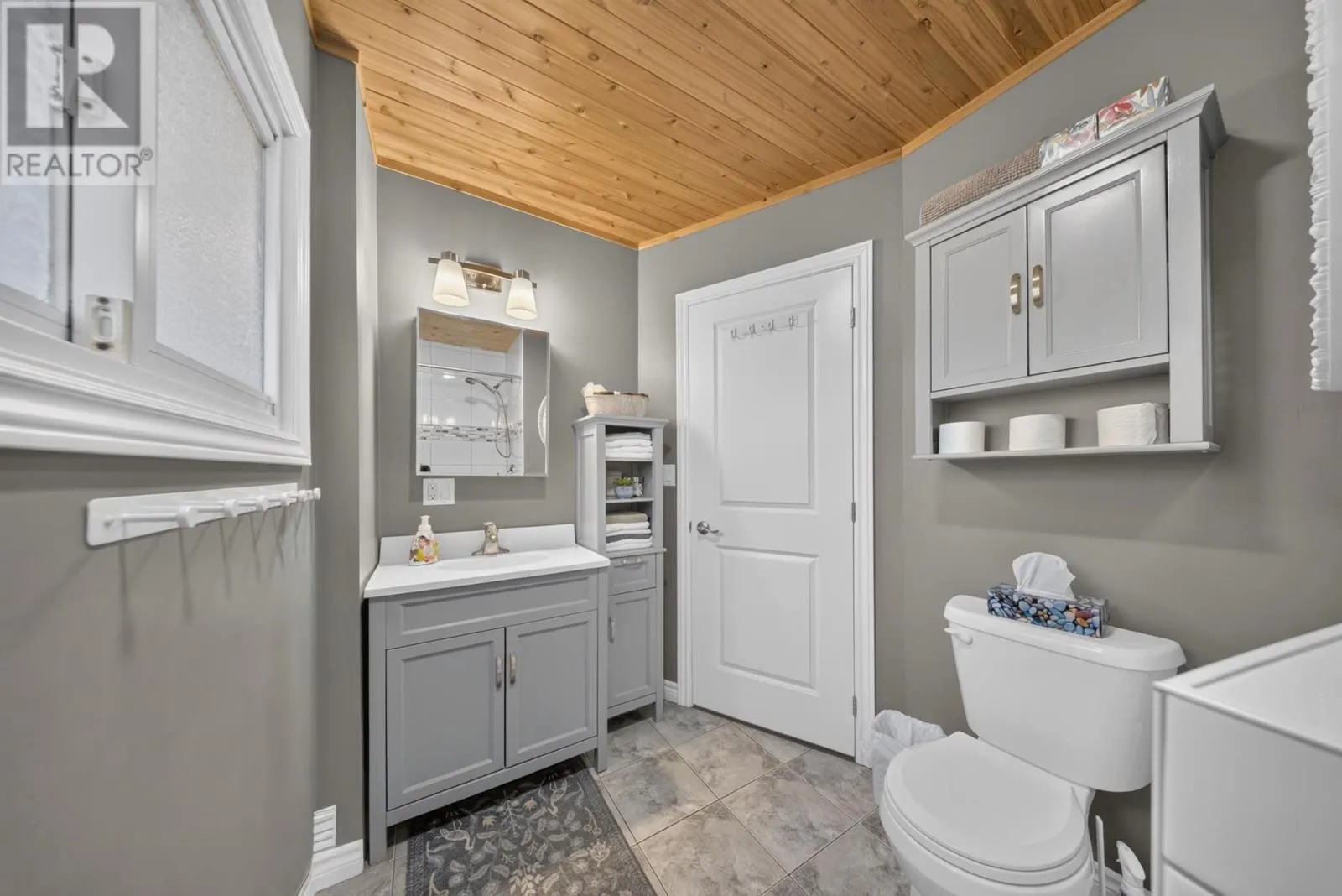 30 Rooley LN