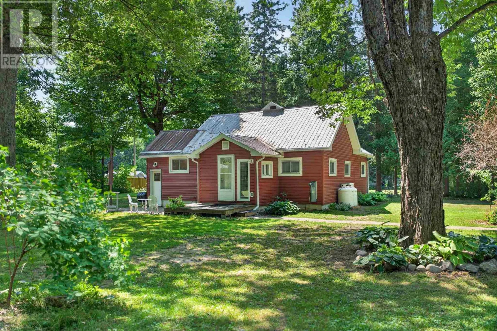 30 Rooley LN