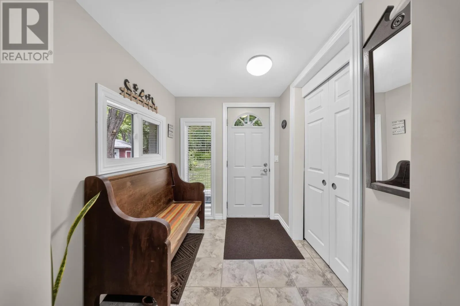 30 Rooley LN