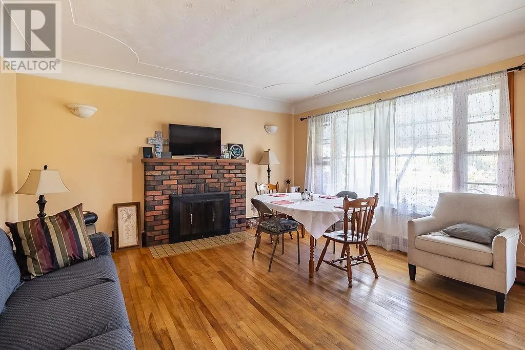 928 Great Northern RD
