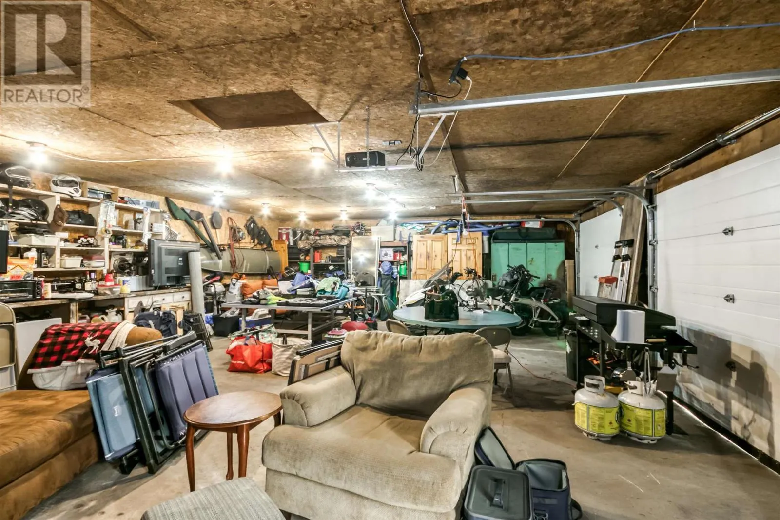 169 SOUTH BAY RD
