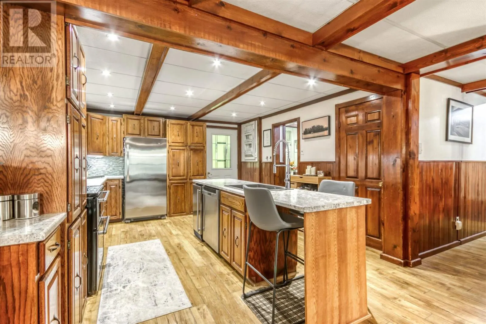 169 SOUTH BAY RD