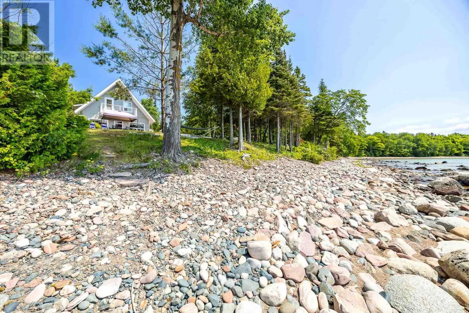 2114 Four Seasons DR