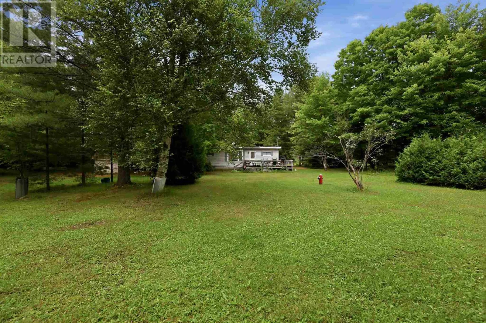 264 Whispering Pines DR