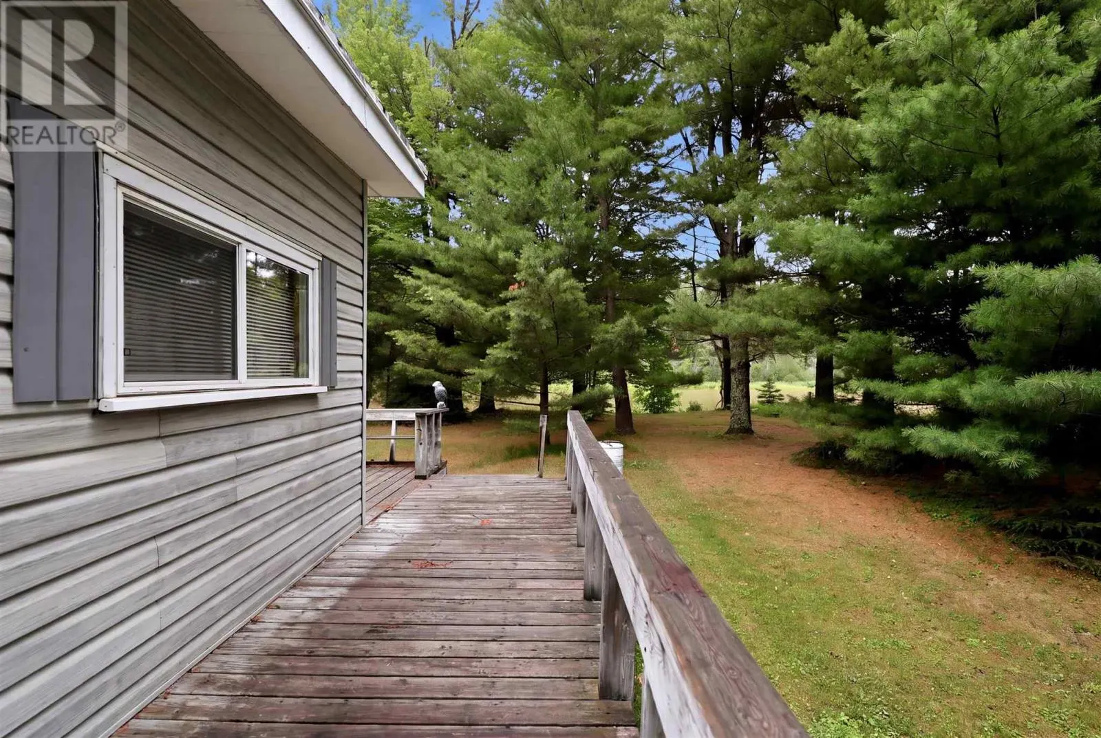 264 Whispering Pines DR