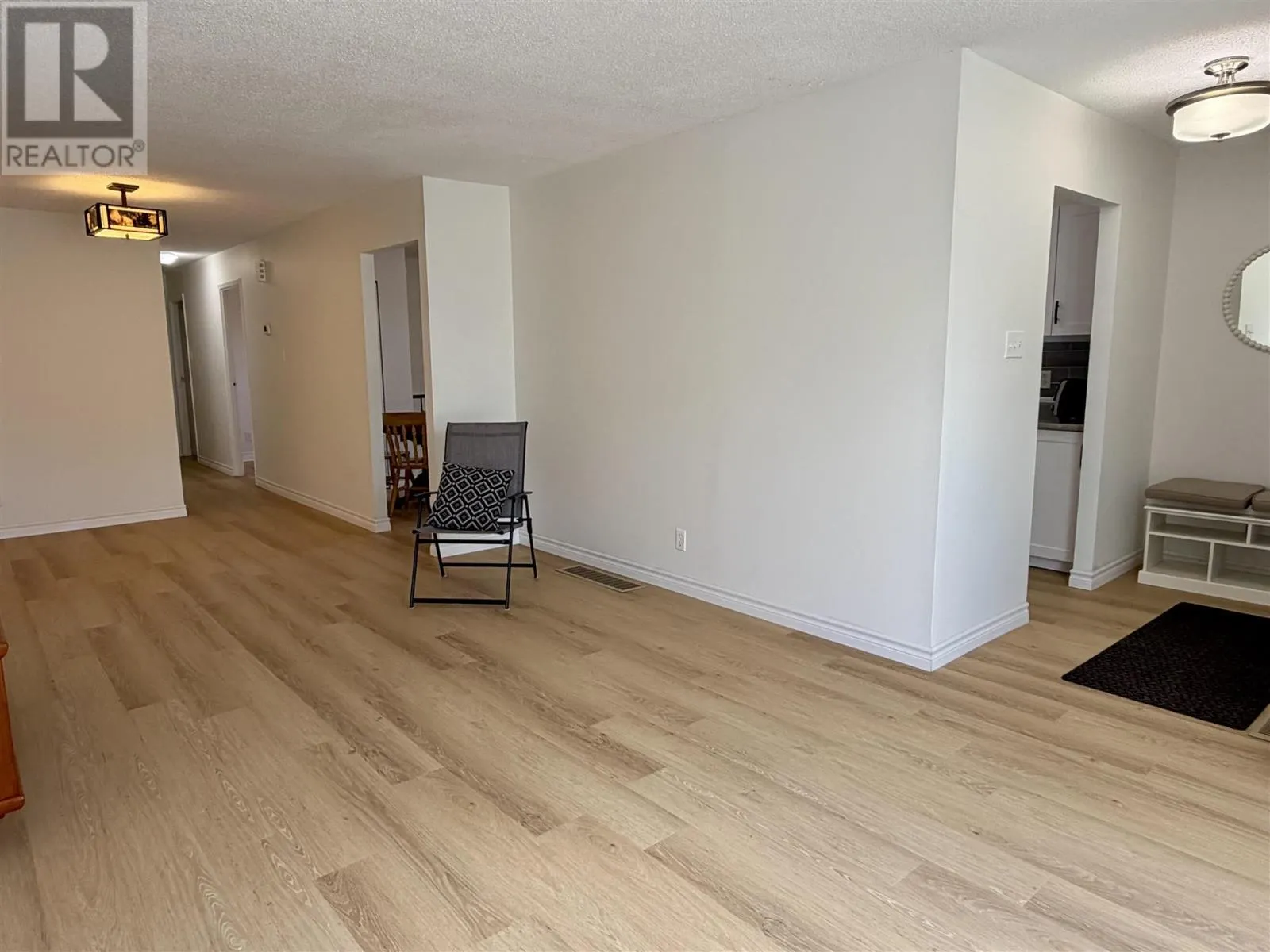 136 Frobel DR