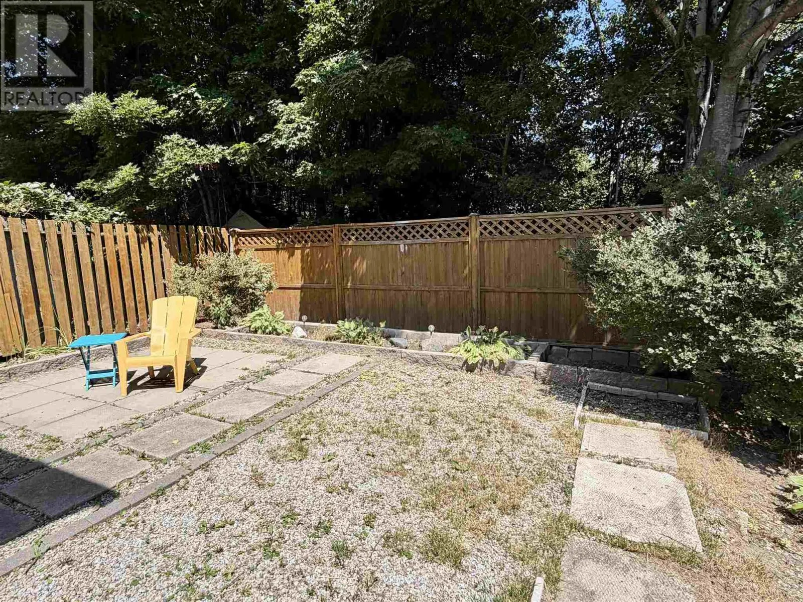 136 Frobel DR
