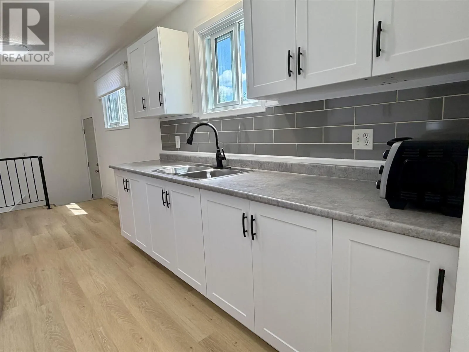 136 Frobel DR