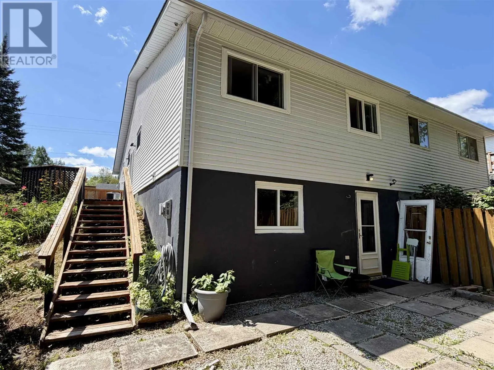 136 Frobel DR