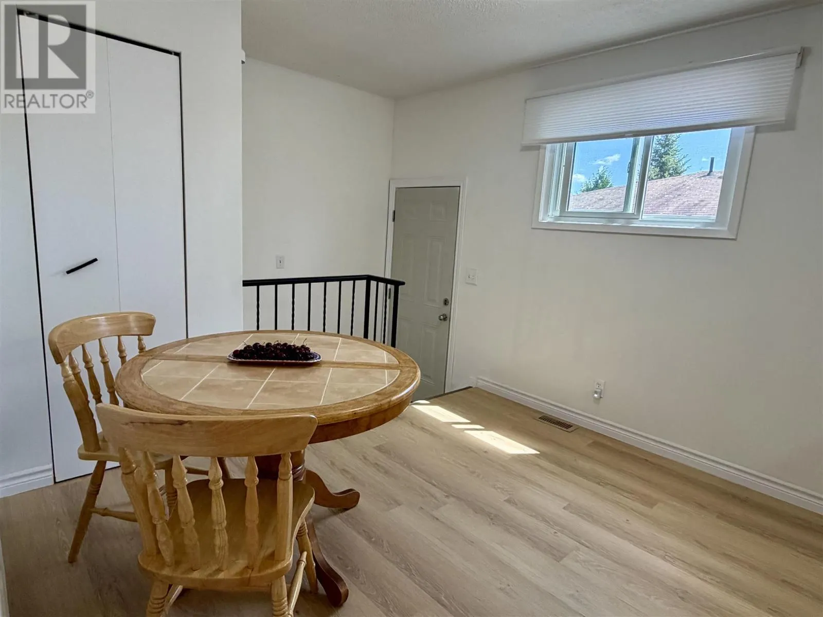 136 Frobel DR
