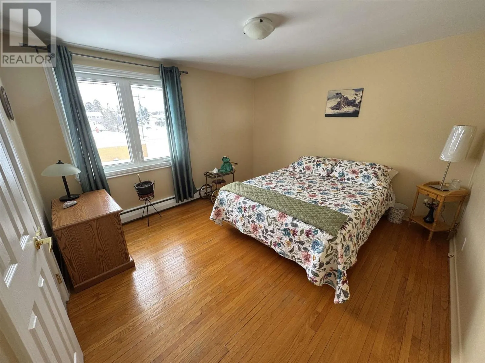 70 Roman AVE