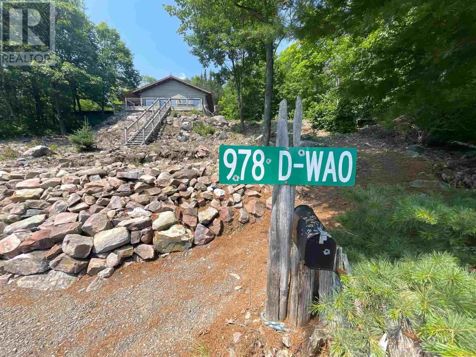 978 Dunlop Lake WAO
