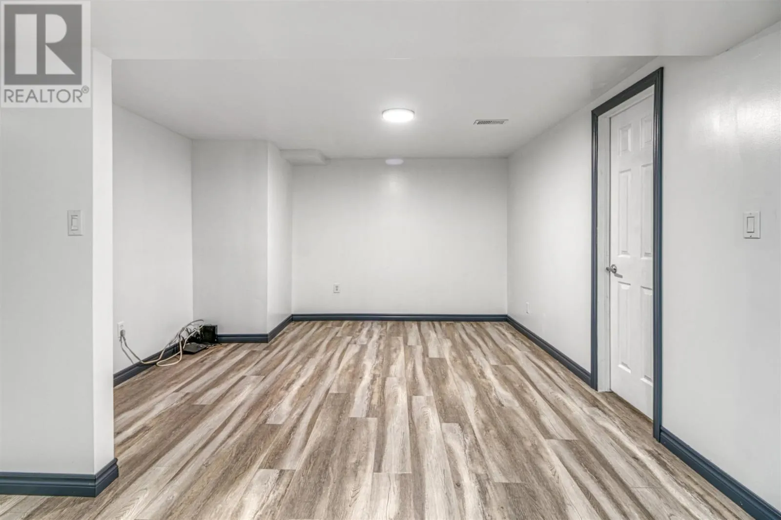 22A Ottawa AVE