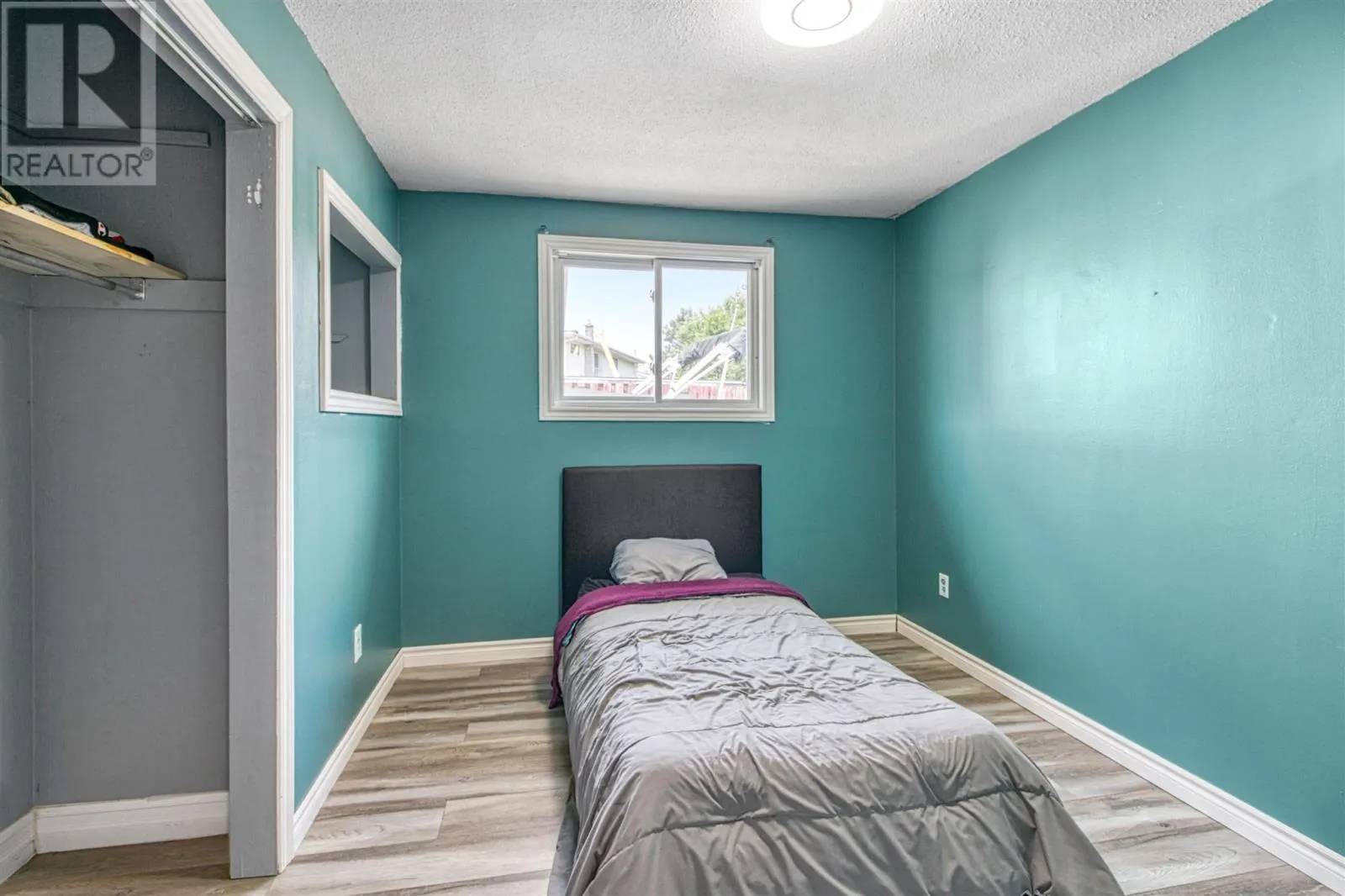 22A Ottawa AVE