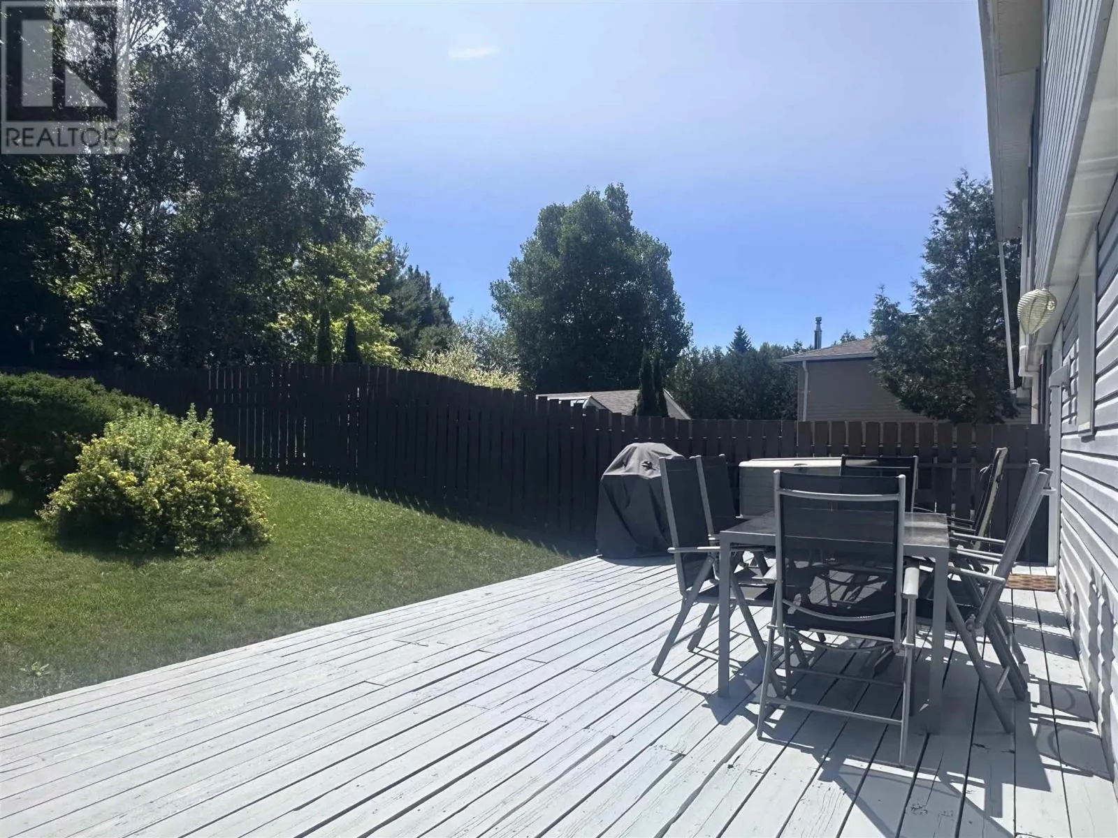 223A Ottawa AVE
