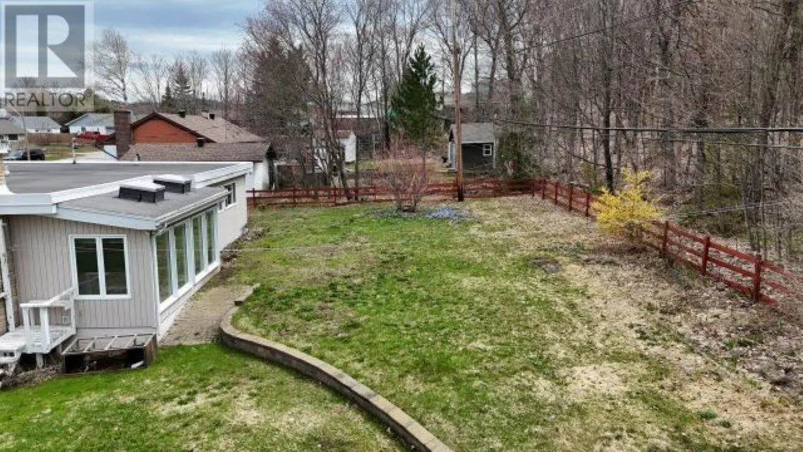 25 Gillanders RD